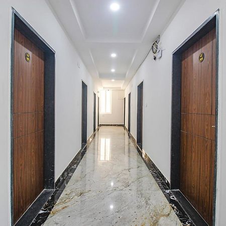 Fabhotel W Grand Suites - Nr Lanco Hills, Manikonda Hyderabad Exterior photo