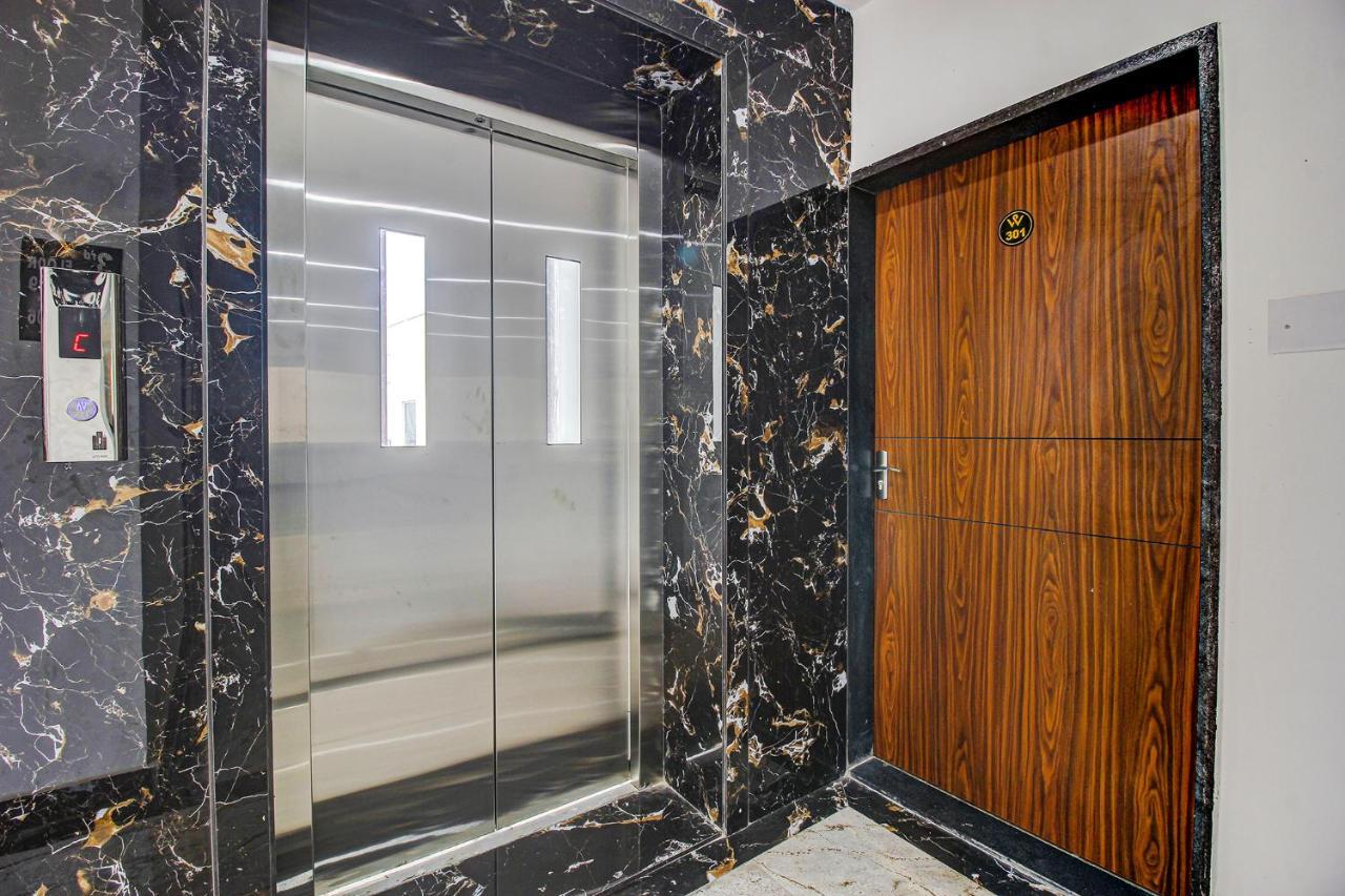 Fabhotel W Grand Suites - Nr Lanco Hills, Manikonda Hyderabad Exterior photo